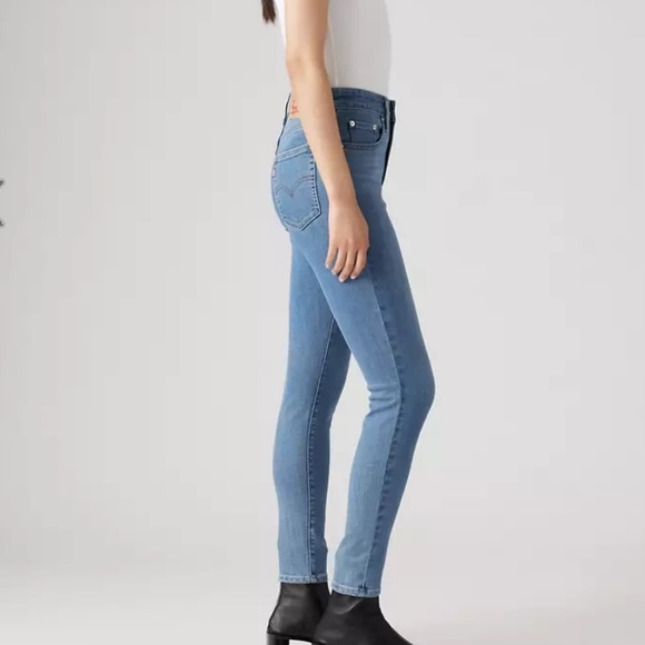 Levi's 721 Women’s High Rise Skinny Size 27 - Picture 2 of 13